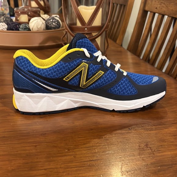 New Balance MR890BY 890 shoes sneakers new running Men’s Size 8.5 - Picture 4 of 14